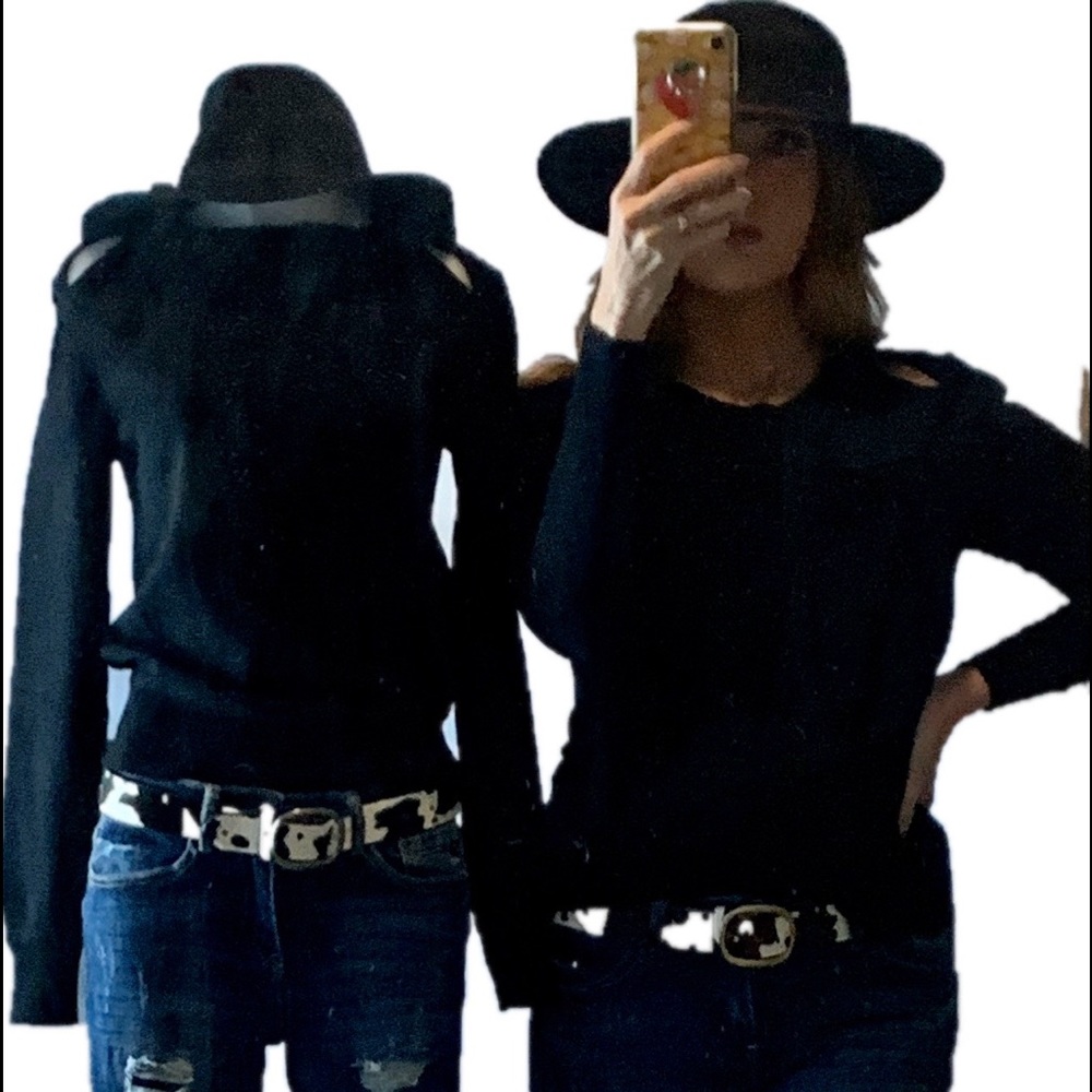 NWT Cut Out Shoulder Sweater - Picture 7 of 7